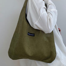 Load image into Gallery viewer, JAZZ Tote - Ribbed Olive Green