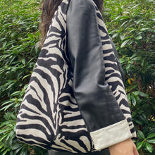 Load image into Gallery viewer, Large FRINO Tote - Zebra