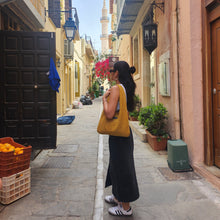 Load image into Gallery viewer, JAZZ Tote - Mustard Yellow
